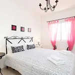 Home2book Cozy Sea Views