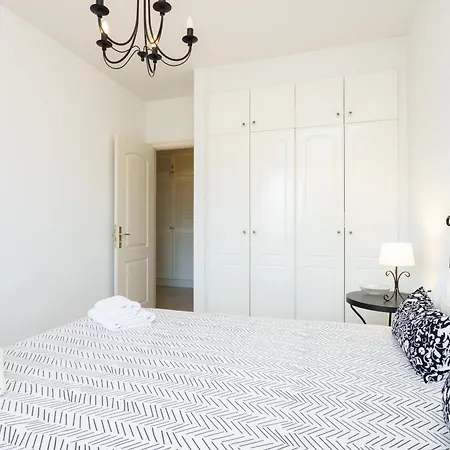 Home2book Cozy Sea Views 圭马尔港